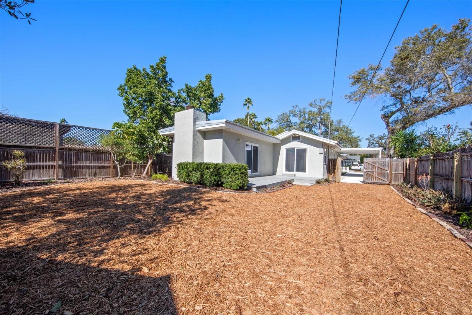 Image 21 of 30 For 1245 Idlewild Drive