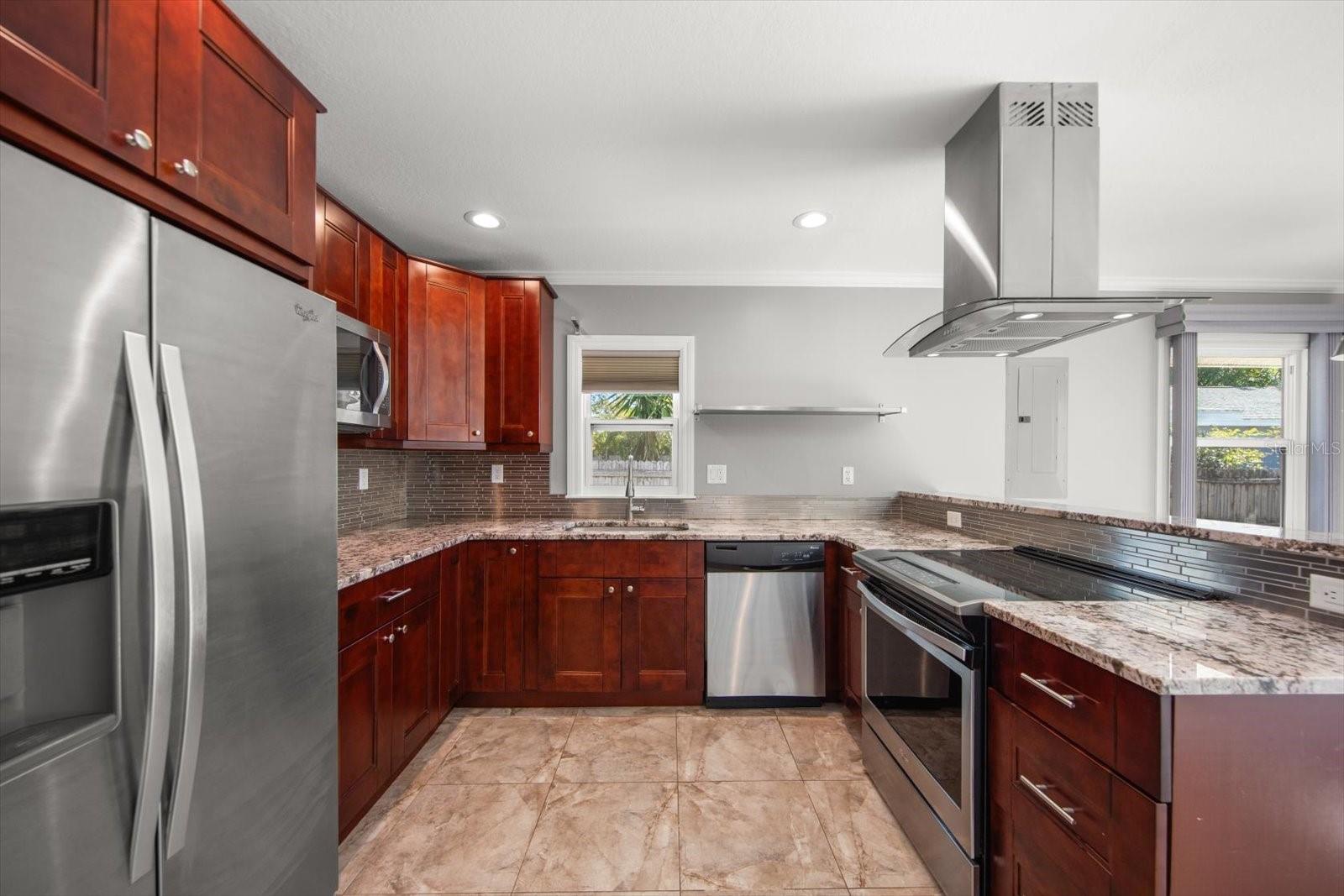 Image 8 of 30 For 1245 Idlewild Drive