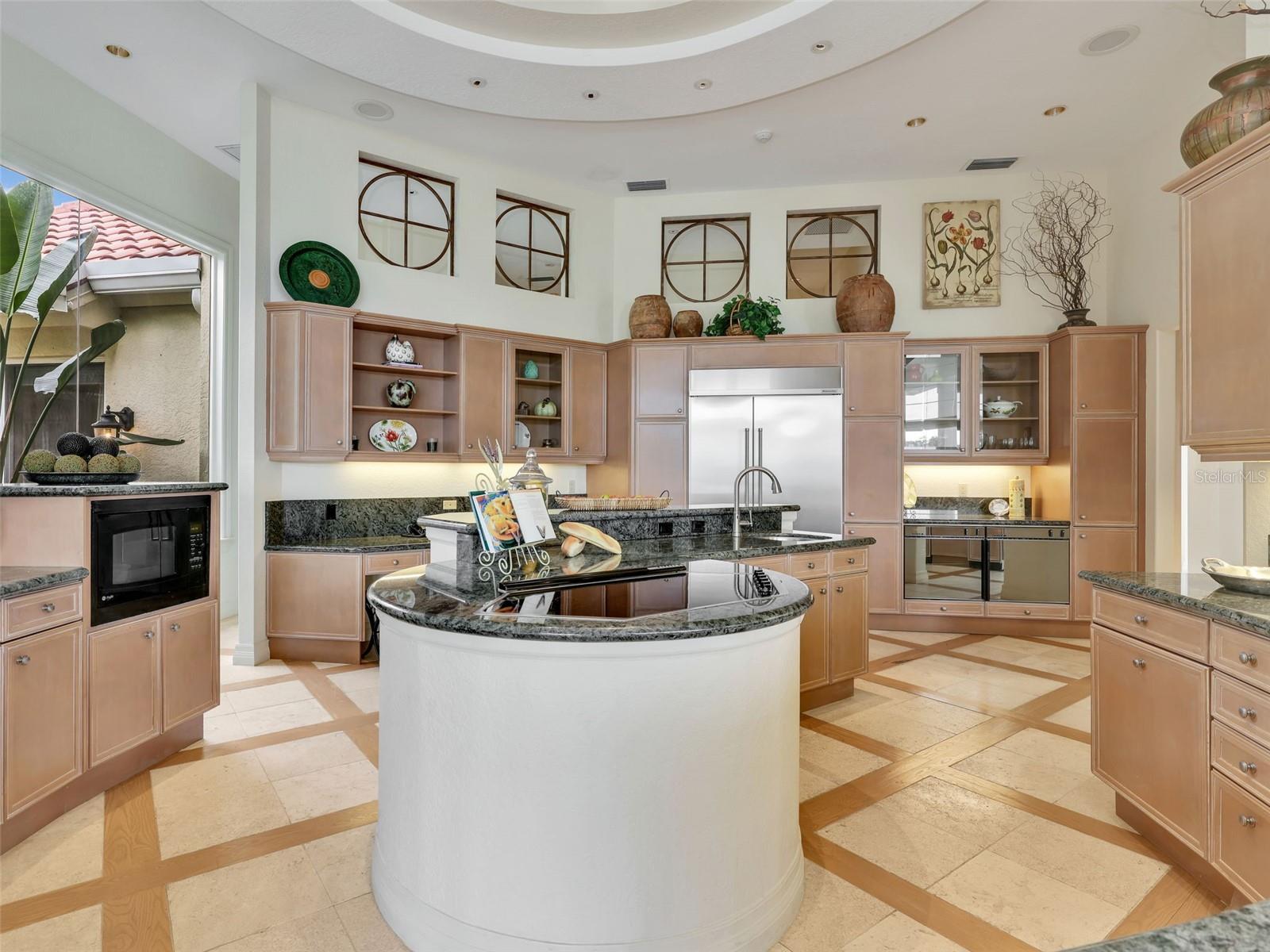 Image 13 of 84 For 6320 Burnham Road