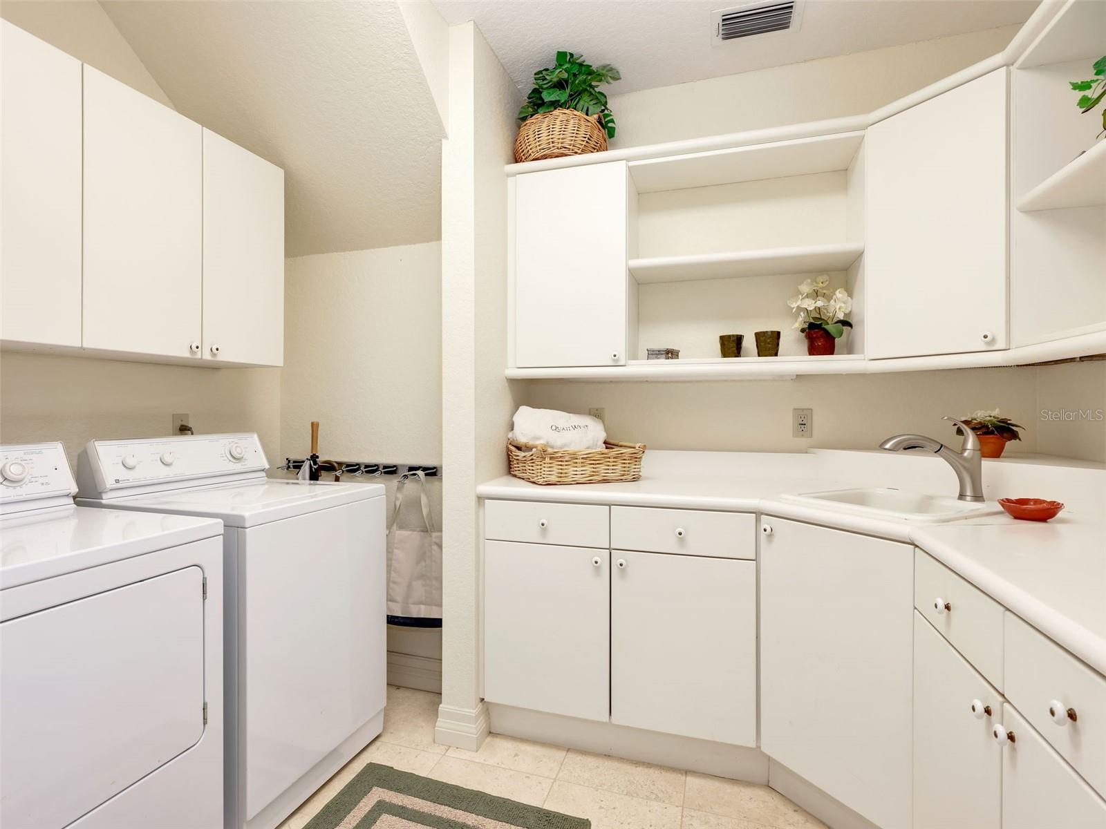 Image 47 of 84 For 6320 Burnham Road