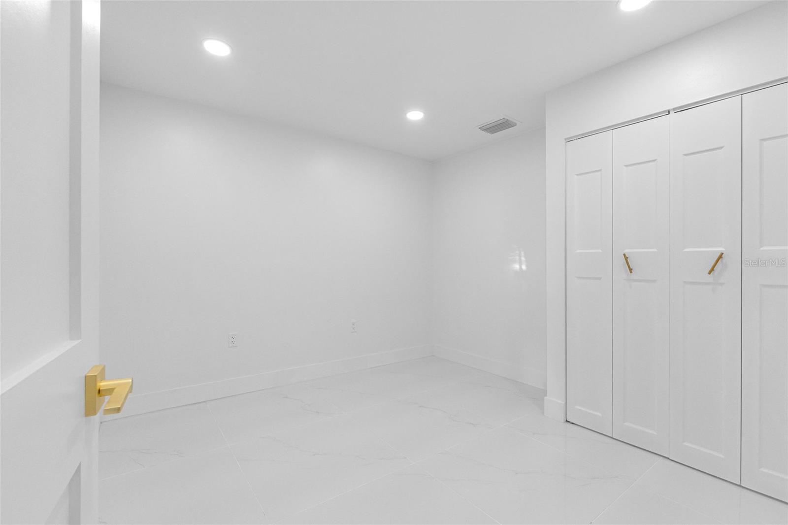 Image 45 of 77 For 7223 Clark Avenue