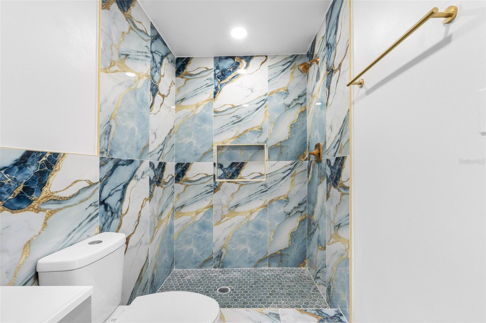 Image 47 of 77 For 7223 Clark Avenue