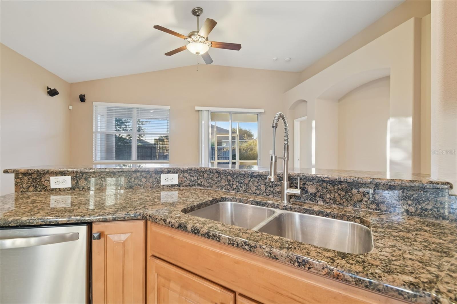 Image 16 of 84 For 13709 Sanford Hill Place