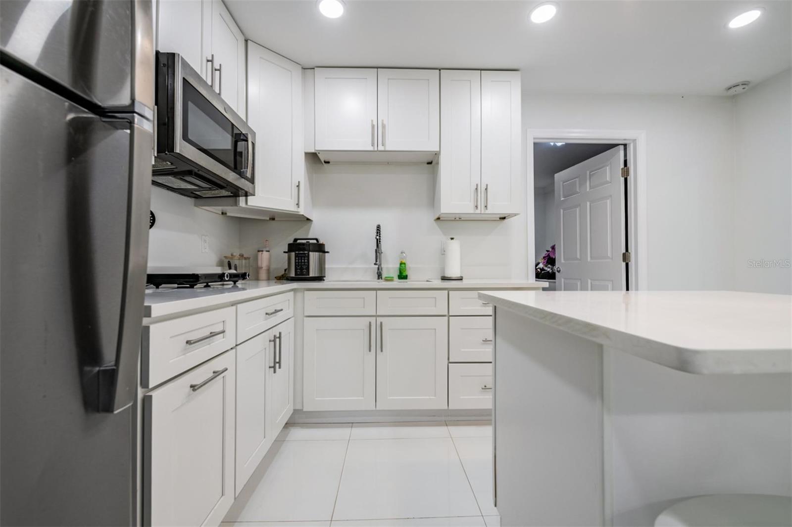 Image 32 of 45 For 16107 Pebblebrook Drive