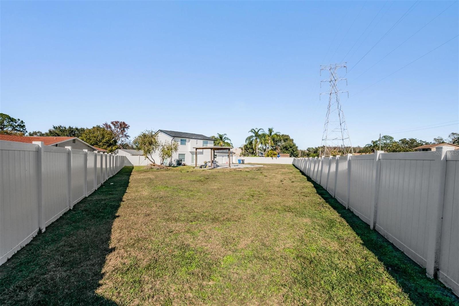 Image 38 of 45 For 16107 Pebblebrook Drive