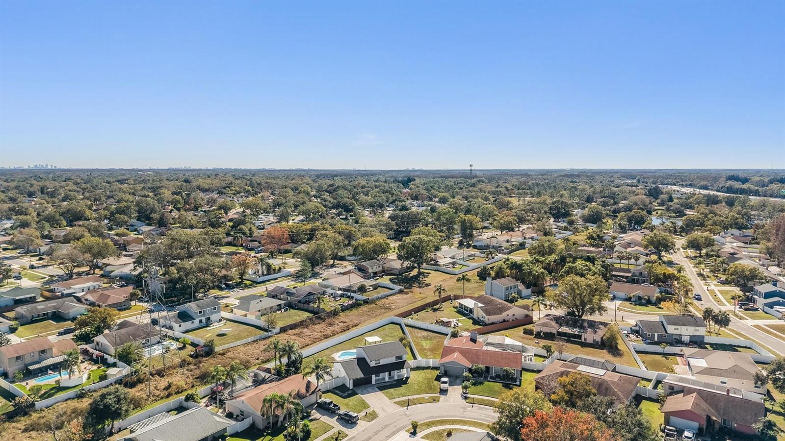 Image 5 of 45 For 16107 Pebblebrook Drive