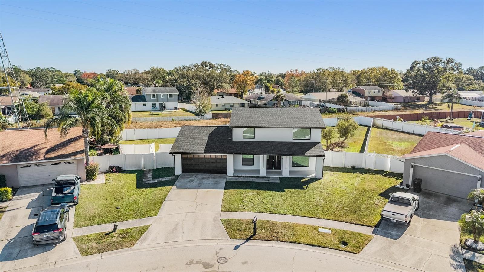 Image 7 of 45 For 16107 Pebblebrook Drive