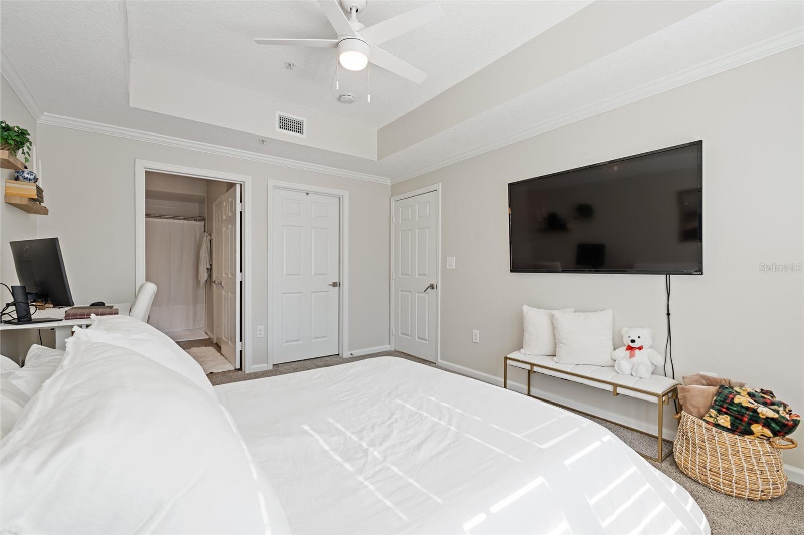 Image 10 of 26 For 800 Dakota Avenue 318