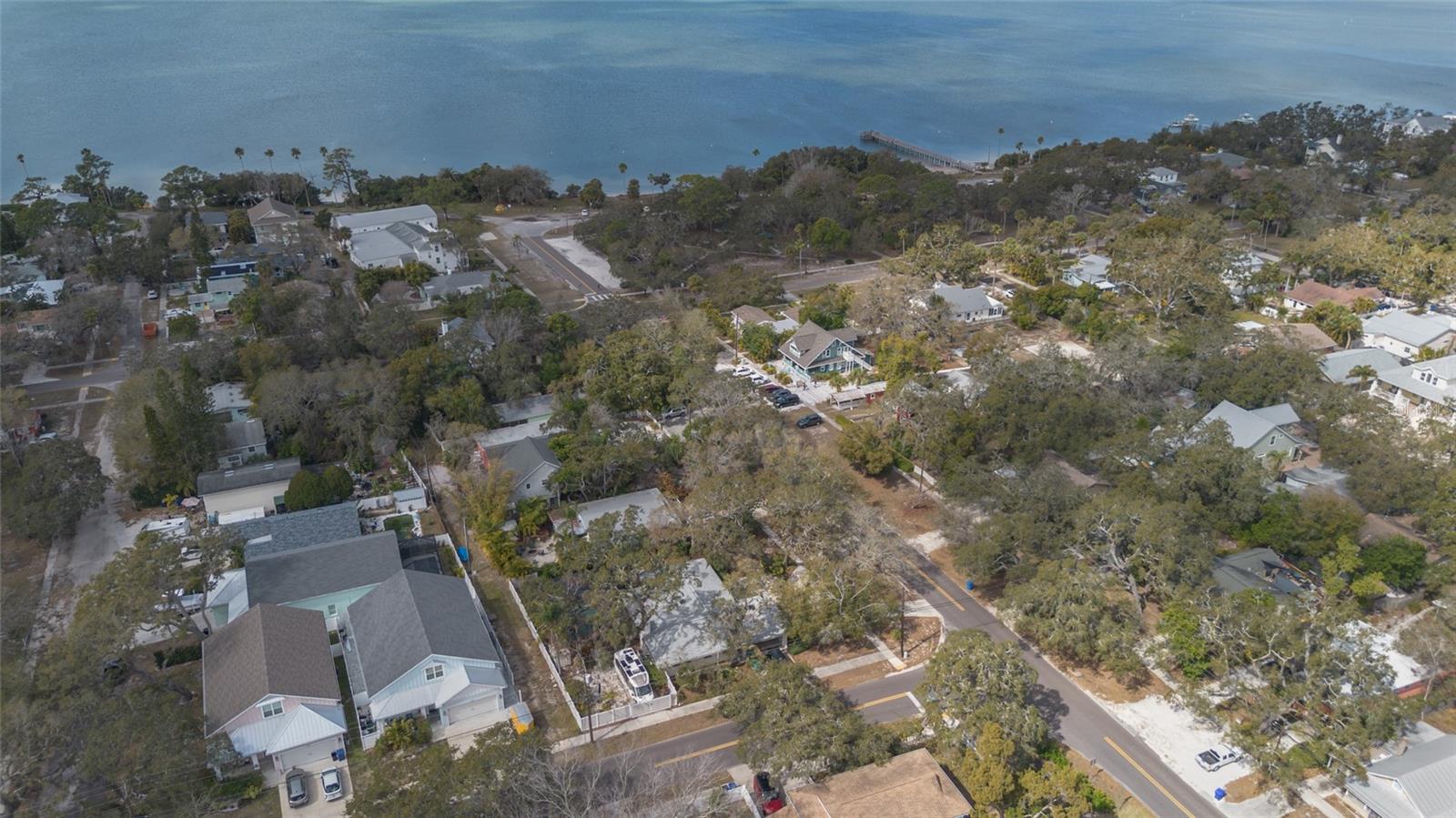 Image 22 of 25 For 511 Crystal Beach Avenue