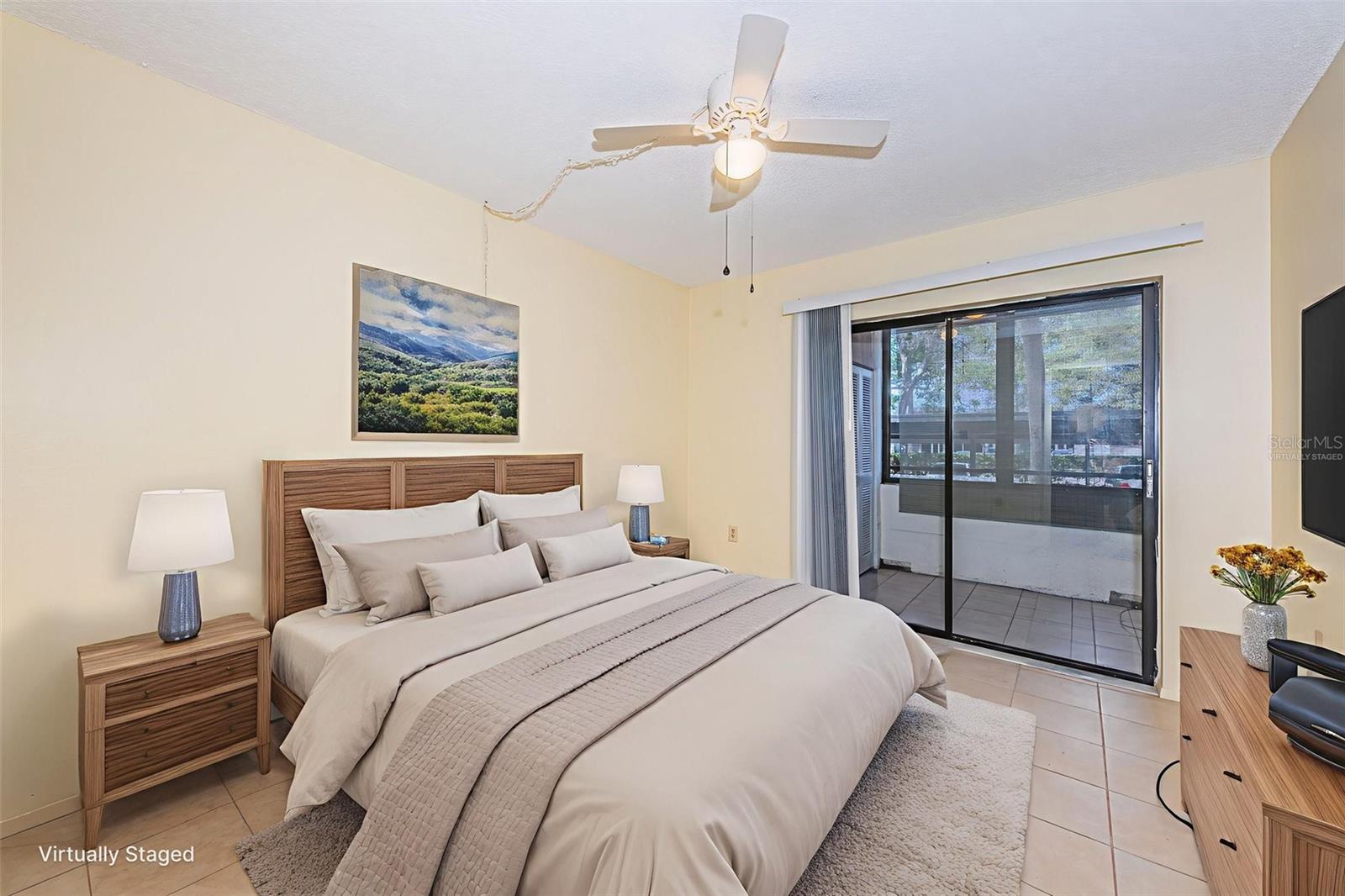 Image 35 of 79 For 2587 Countryside Boulevard 6109