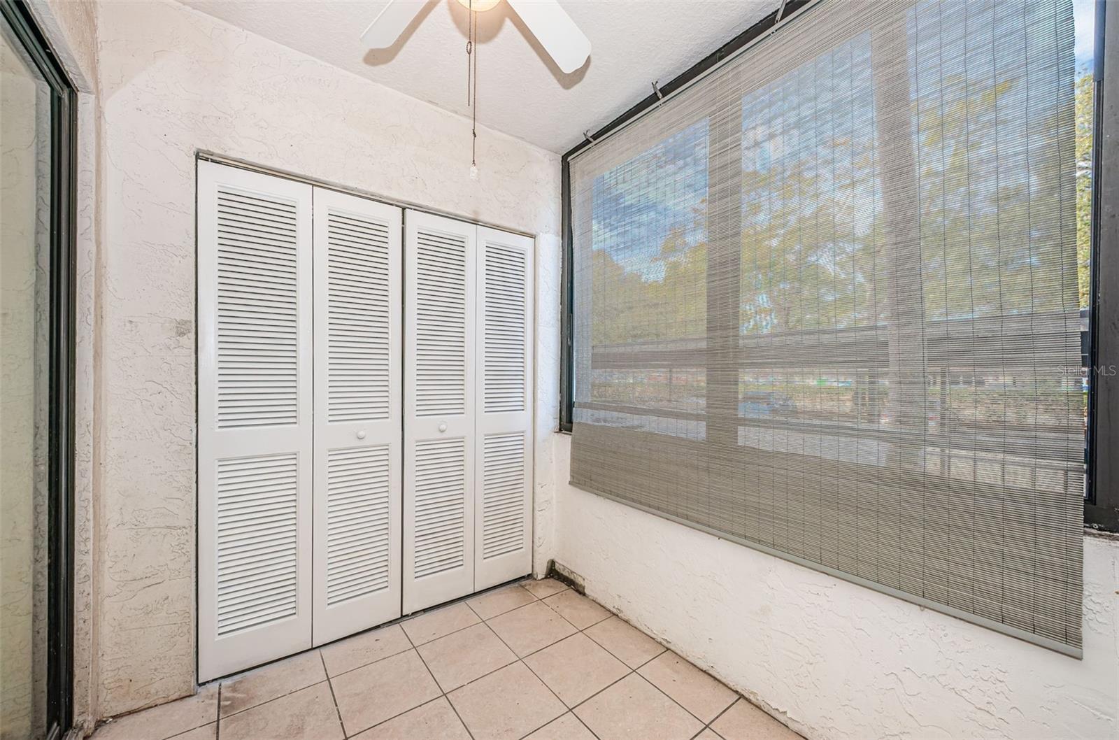 Image 52 of 79 For 2587 Countryside Boulevard 6109