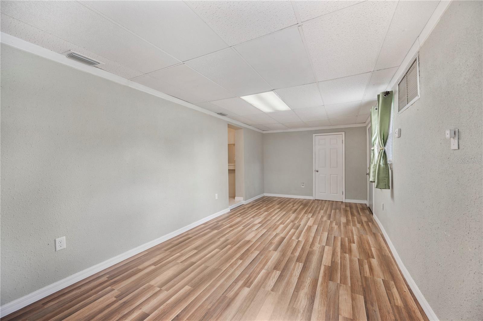 Image 12 of 29 For 3305 Hughes Street