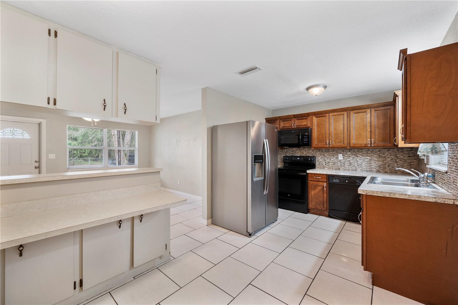 Image 8 of 29 For 3305 Hughes Street