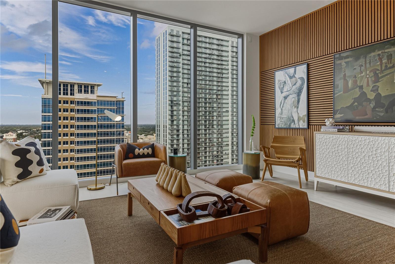 Image 12 of 100 For 275 1st Avenue S 1701