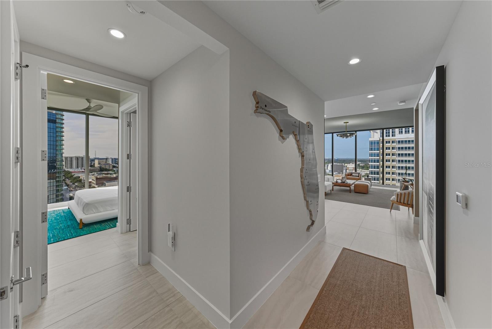 Image 54 of 100 For 275 1st Avenue S 1701