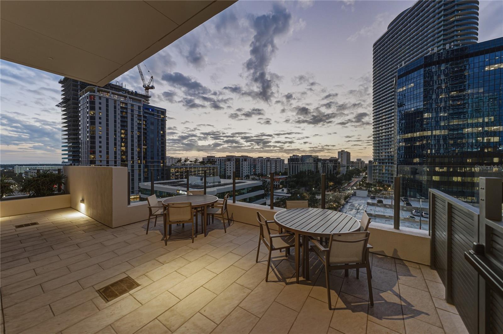 Image 75 of 100 For 275 1st Avenue S 1701