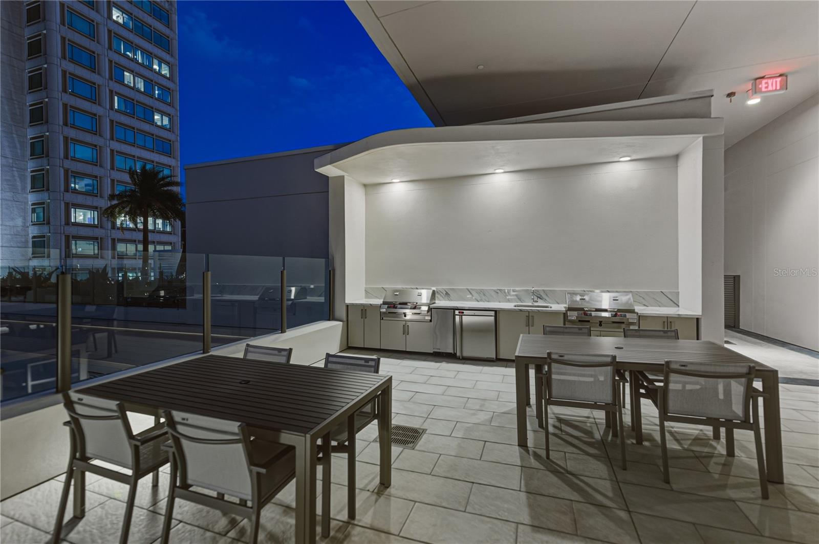 Image 89 of 100 For 275 1st Avenue S 1701