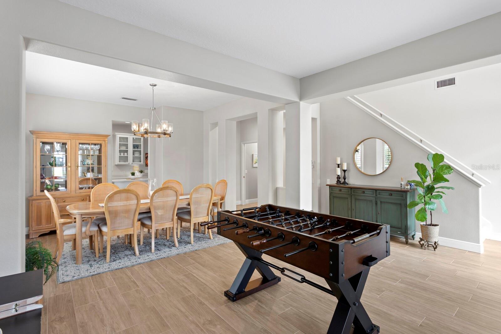 Image 9 of 44 For 540 Harbor Grove Circle