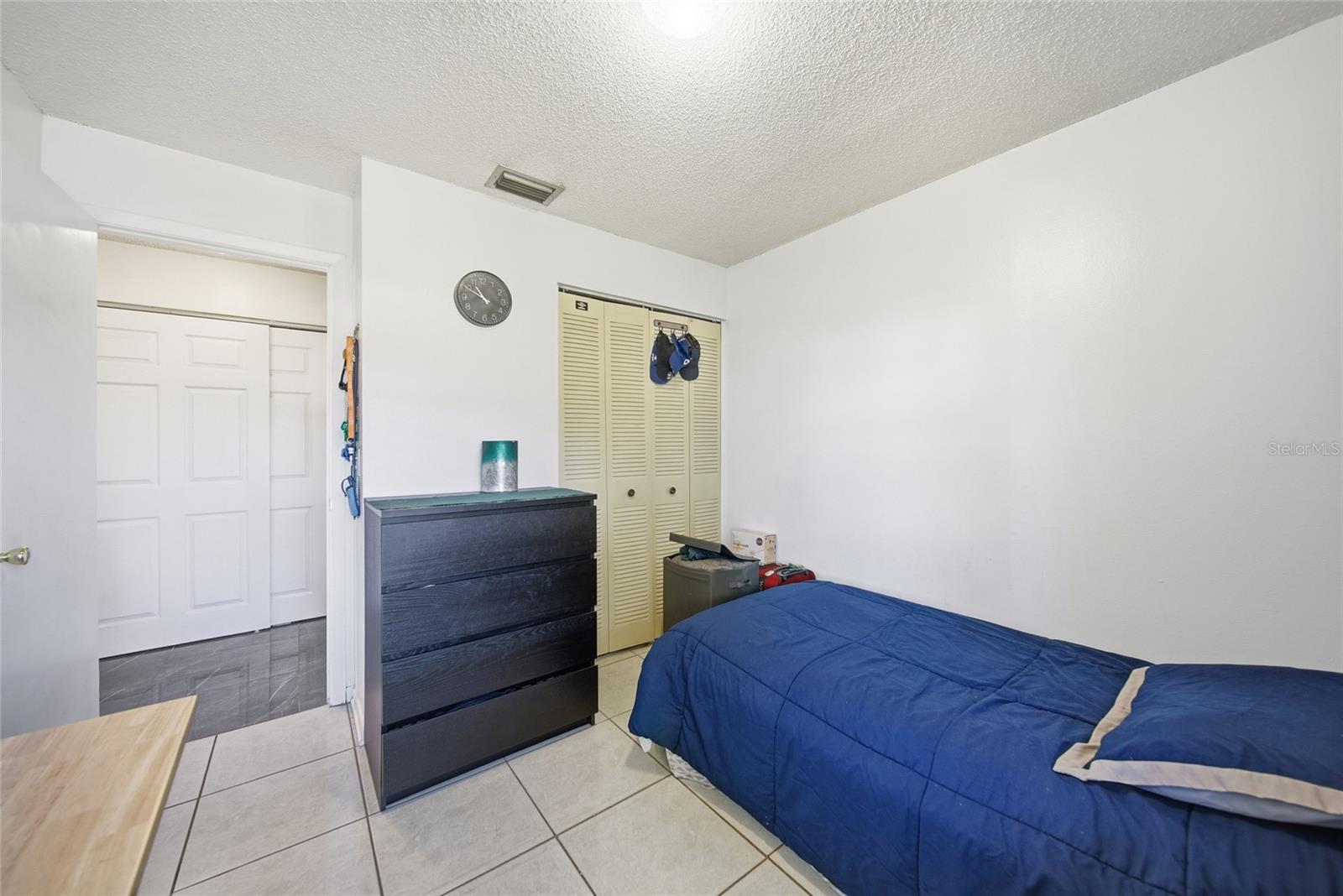 Image 20 of 31 For 5142 Springwood Drive