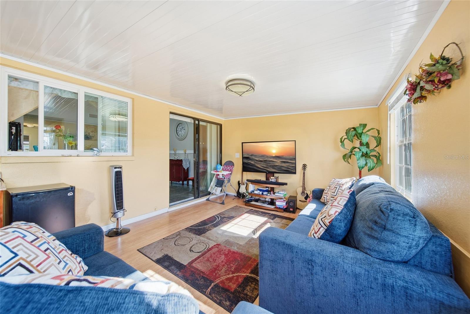 Image 6 of 31 For 5142 Springwood Drive