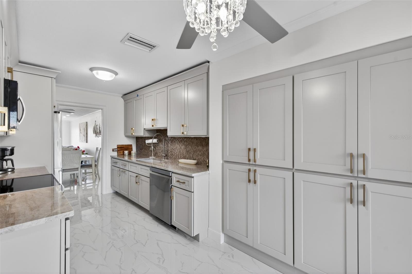 Image 15 of 69 For 427 Boca Ciega Point Boulevard N