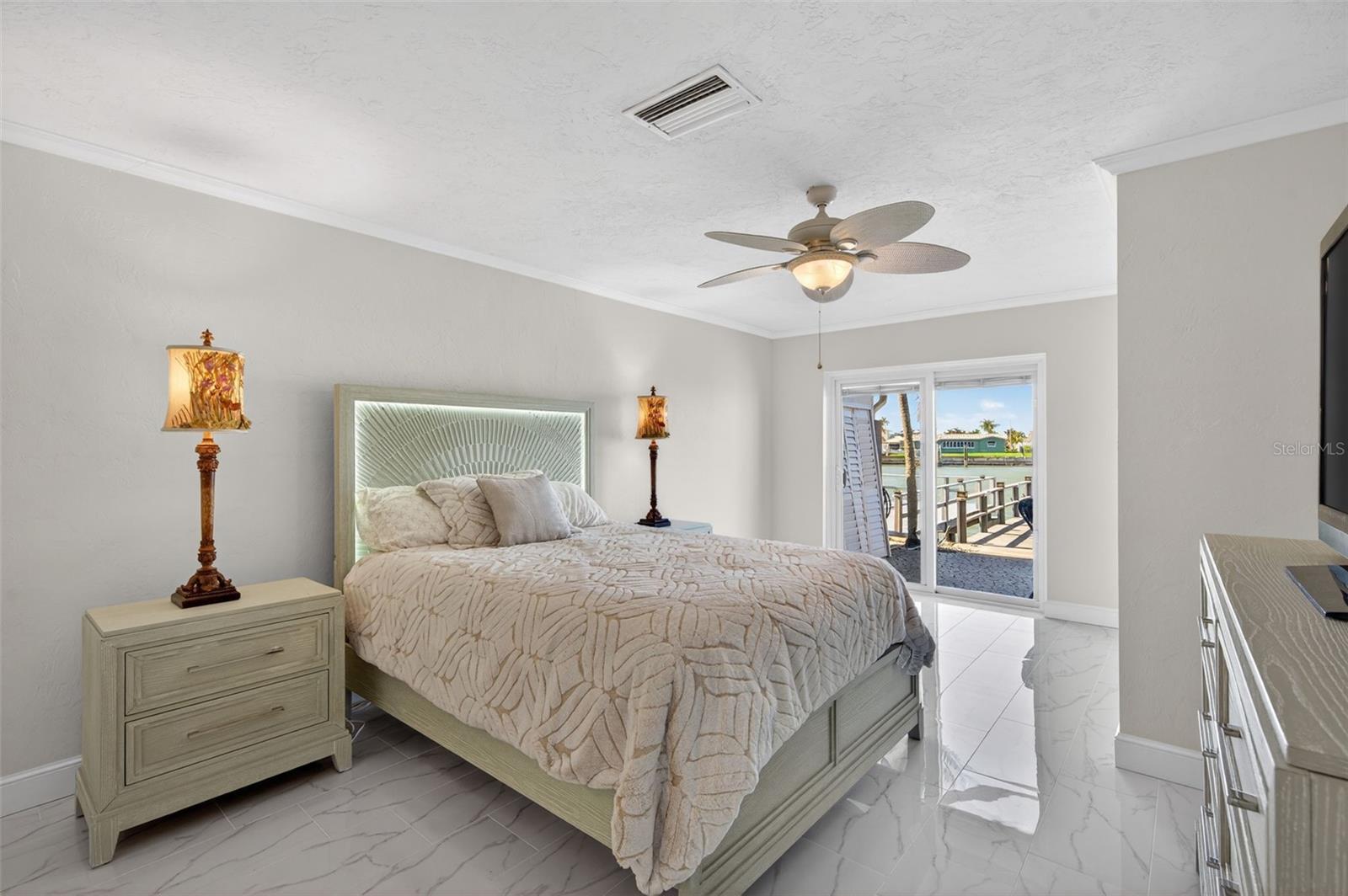Image 26 of 69 For 427 Boca Ciega Point Boulevard N