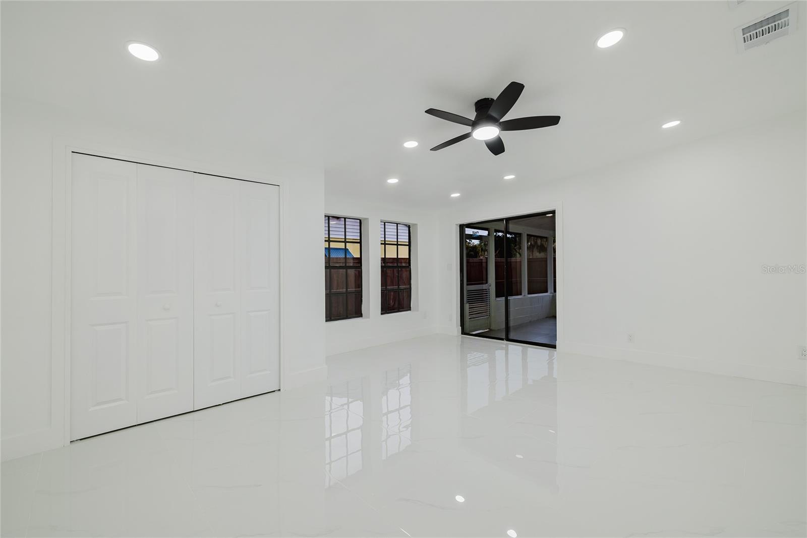 Image 15 of 44 For 3546 Boca Ciega Drive N