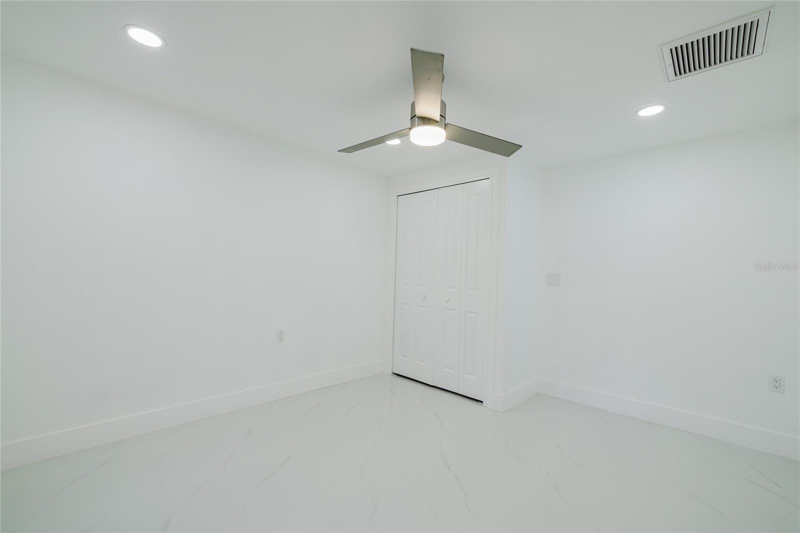 Image 20 of 44 For 3546 Boca Ciega Drive N