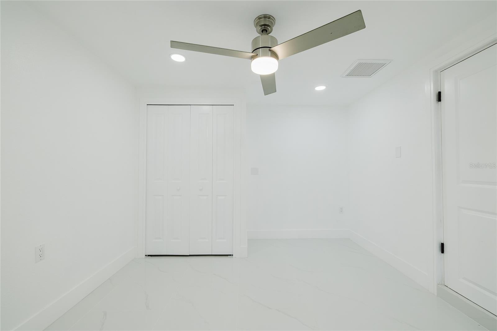 Image 21 of 44 For 3546 Boca Ciega Drive N