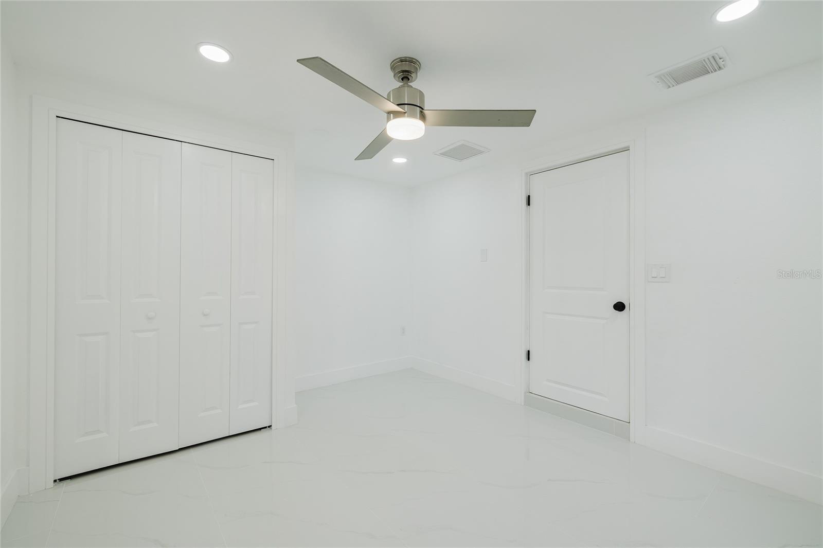 Image 22 of 44 For 3546 Boca Ciega Drive N