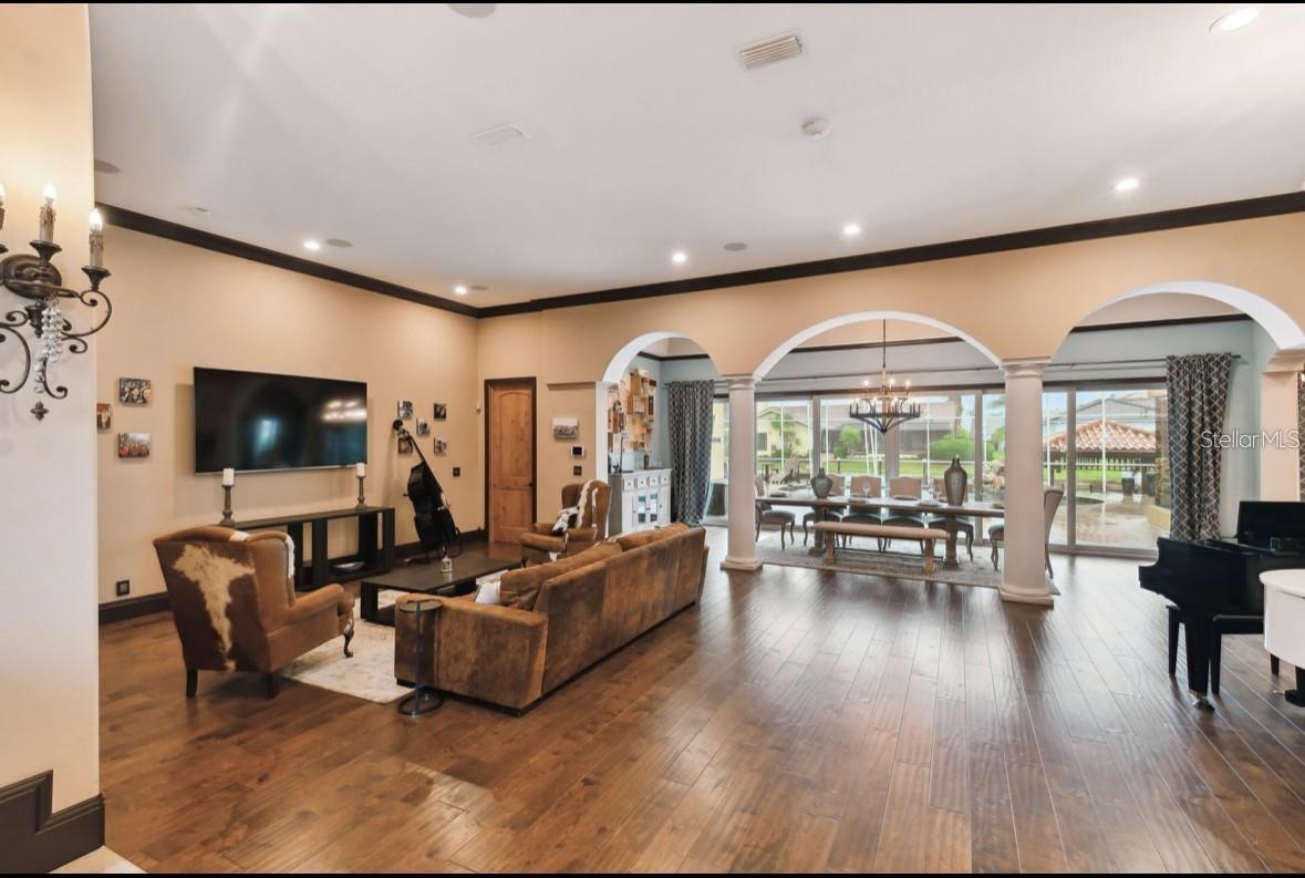 Image 10 of 74 For 9805 Compass Point Way