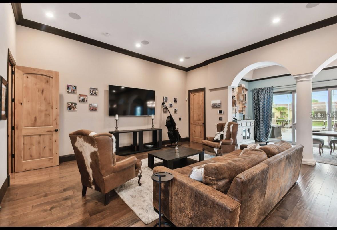 Image 11 of 74 For 9805 Compass Point Way