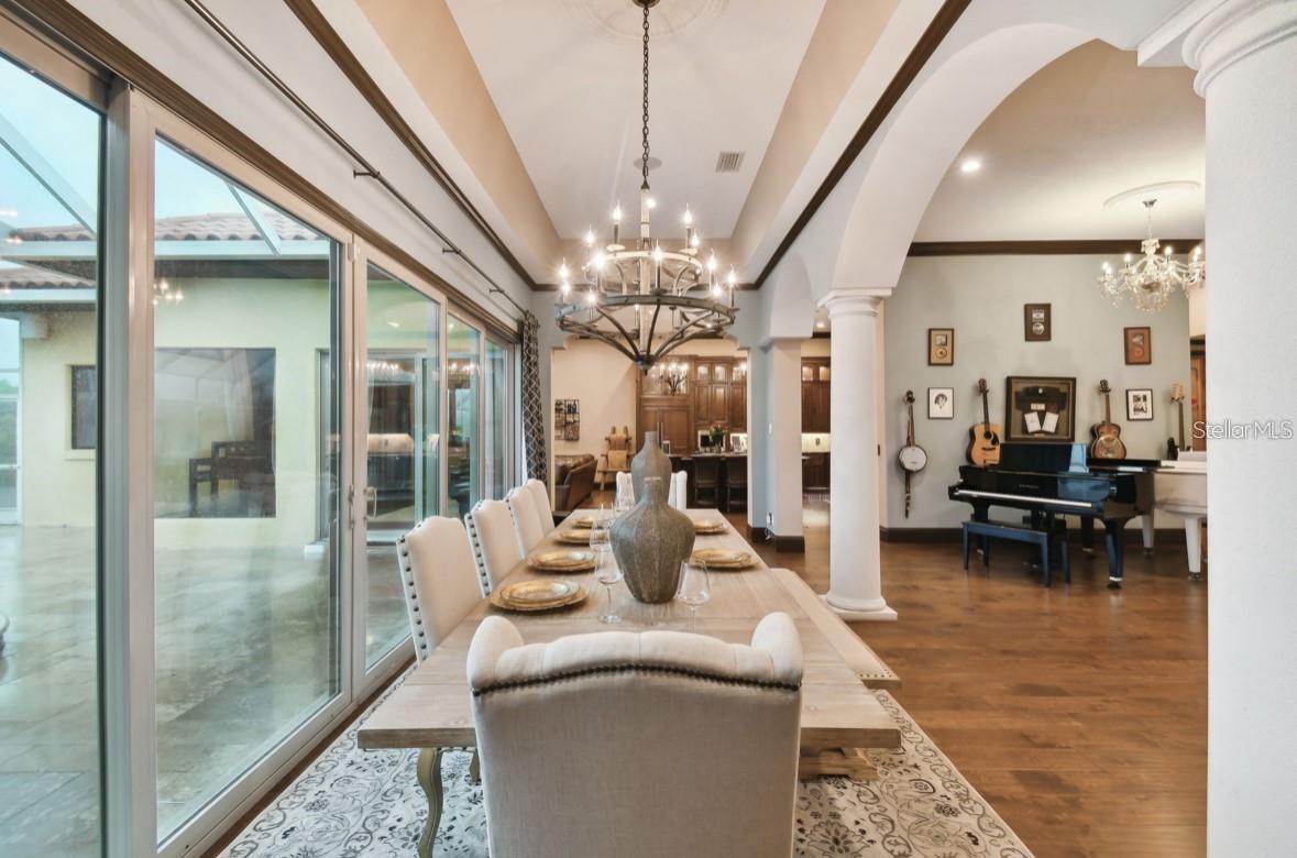 Image 17 of 74 For 9805 Compass Point Way