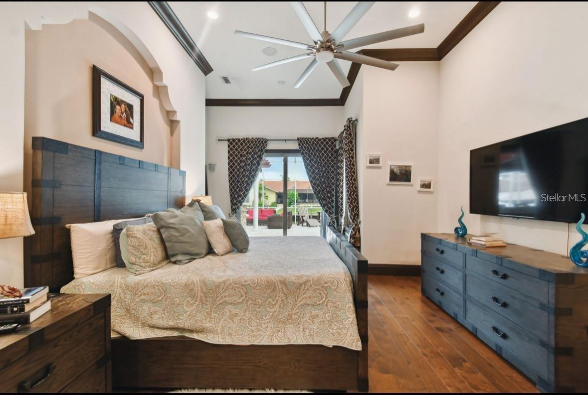 Image 31 of 74 For 9805 Compass Point Way