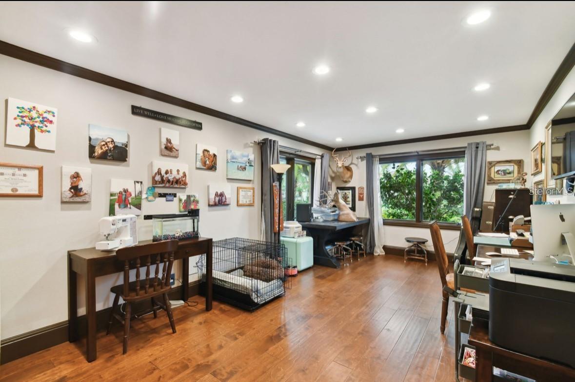 Image 42 of 74 For 9805 Compass Point Way