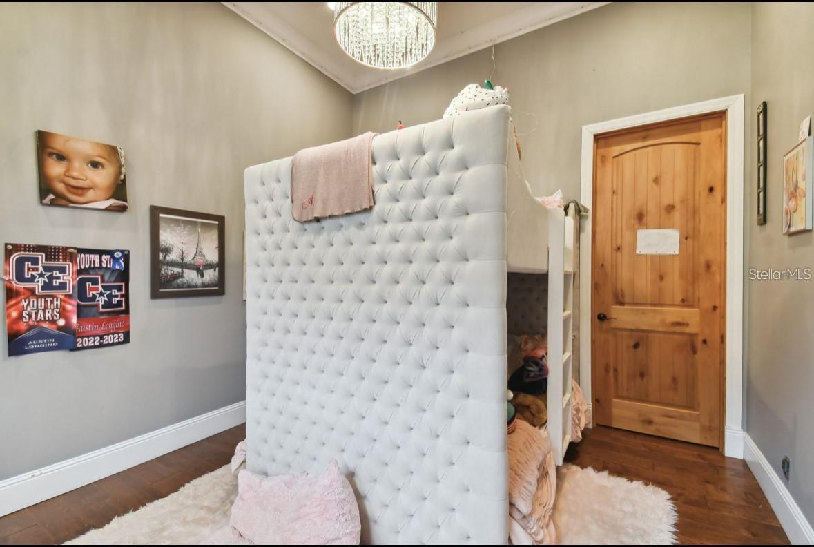 Image 54 of 74 For 9805 Compass Point Way