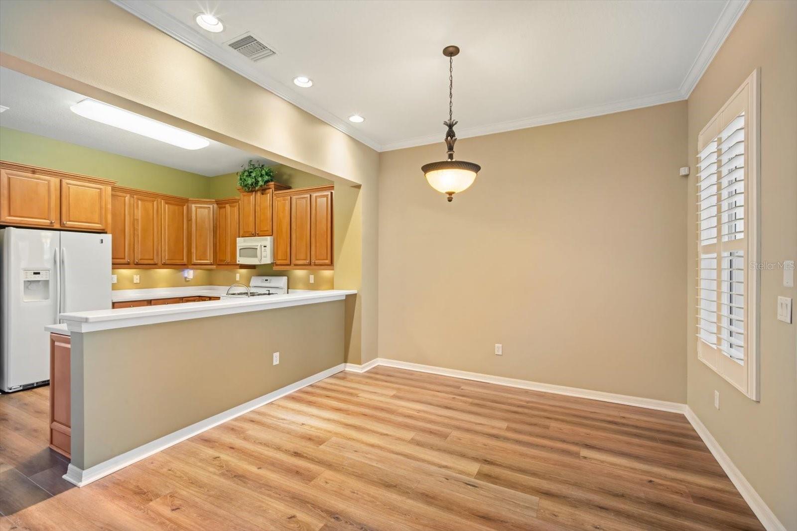 Image 7 of 29 For 6142 Hadley Commons Drive