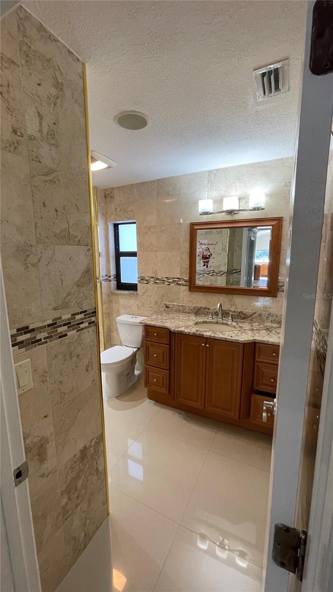 Image 17 of 21 For 15002 Sunglow Court