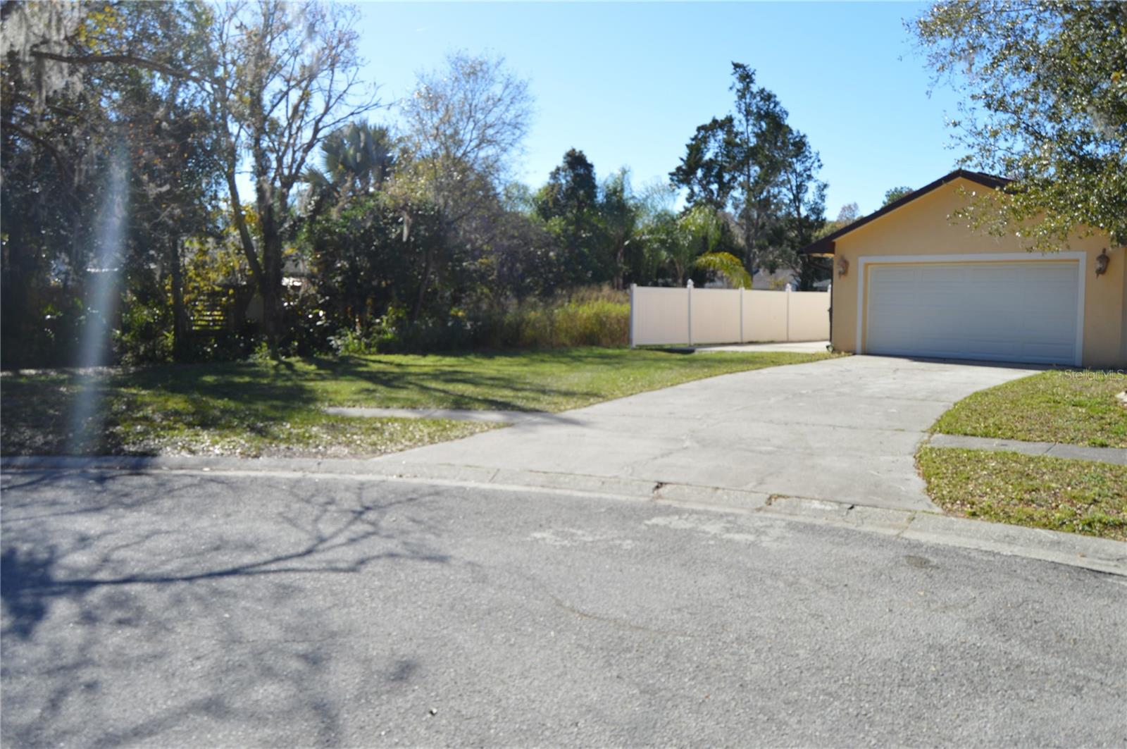 Image 5 of 21 For 15002 Sunglow Court