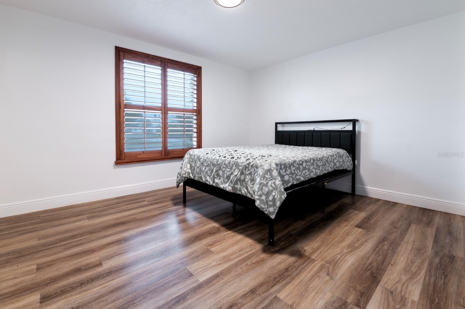 Image 11 of 20 For 1332 Maybury Drive