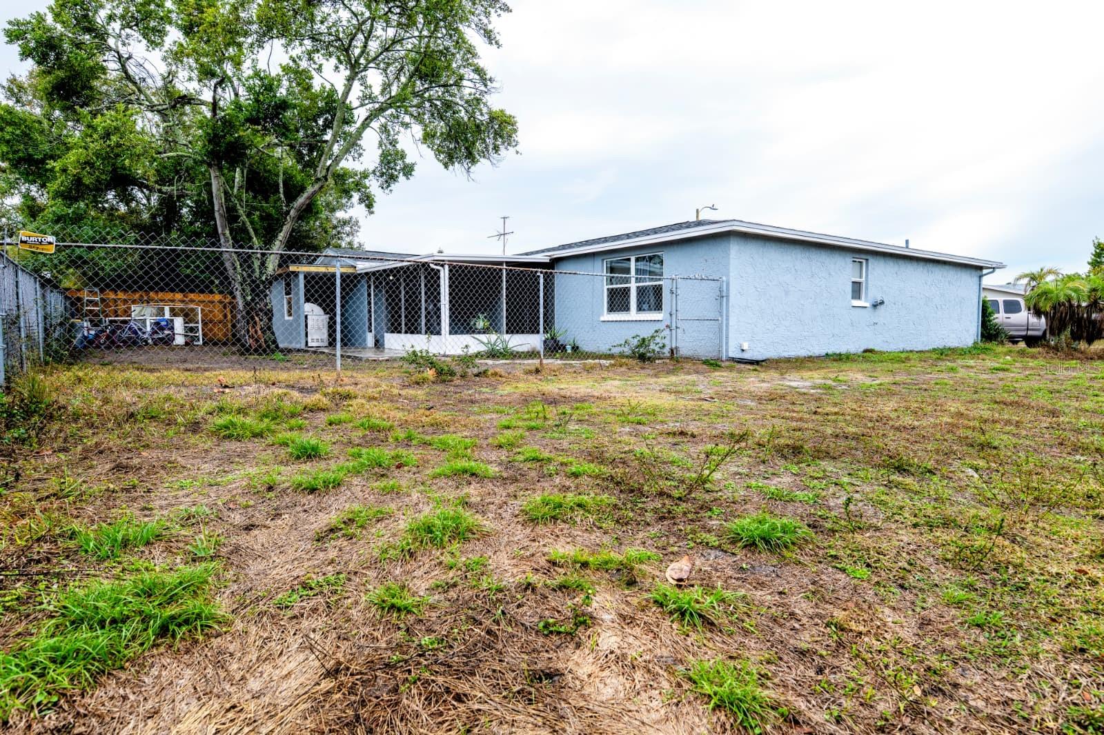 Image 13 of 20 For 1332 Maybury Drive