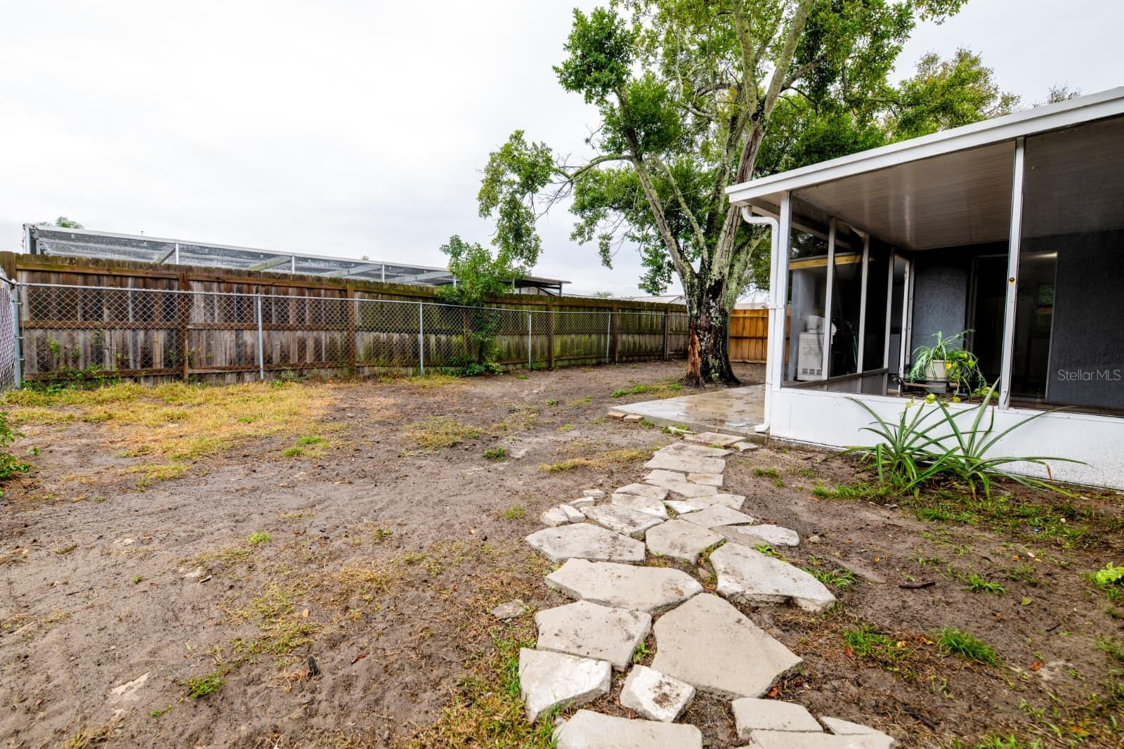 Image 14 of 20 For 1332 Maybury Drive