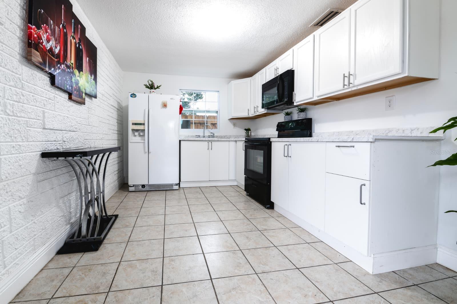 Image 19 of 20 For 1332 Maybury Drive