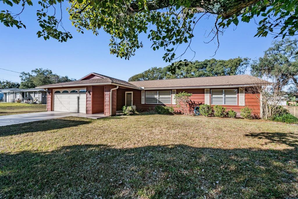 Image 2 of 30 For 7343 Andre Drive