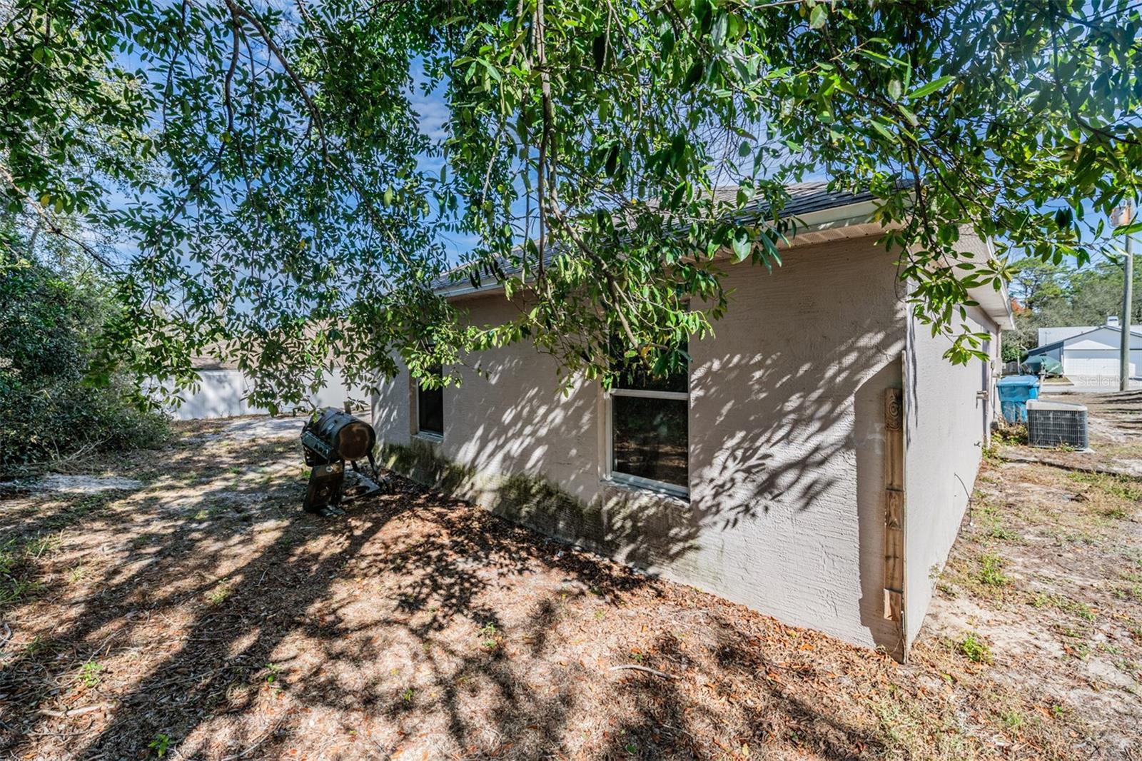 Image 25 of 27 For 13364 Linden Drive