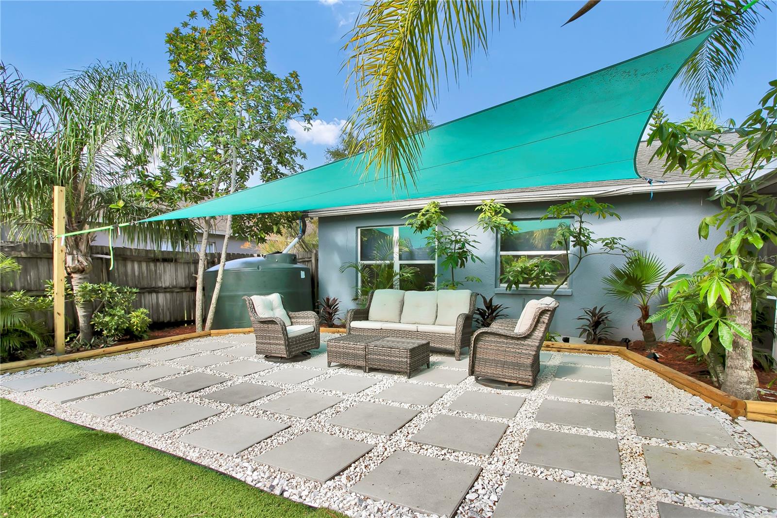 Image 11 of 64 For 10516 Juliano Drive