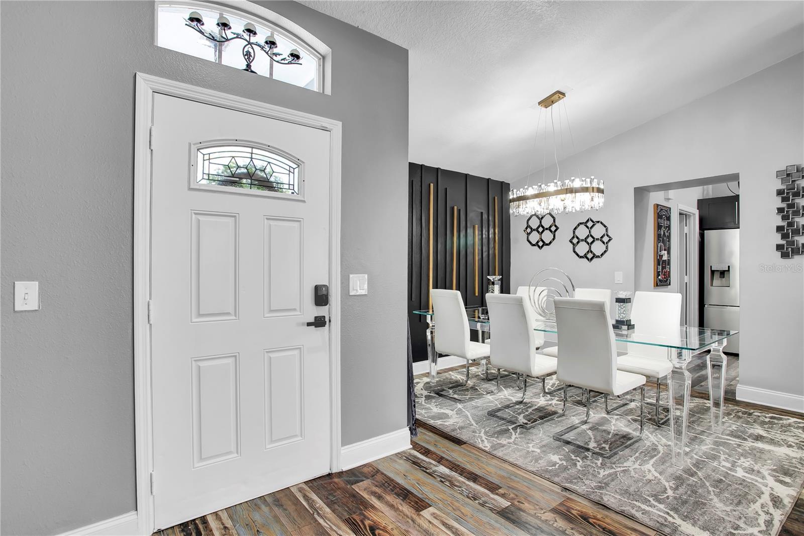 Image 23 of 64 For 10516 Juliano Drive