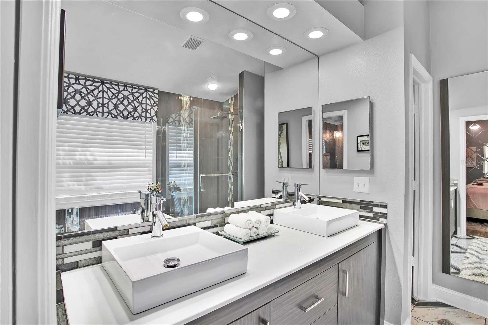 Image 43 of 64 For 10516 Juliano Drive