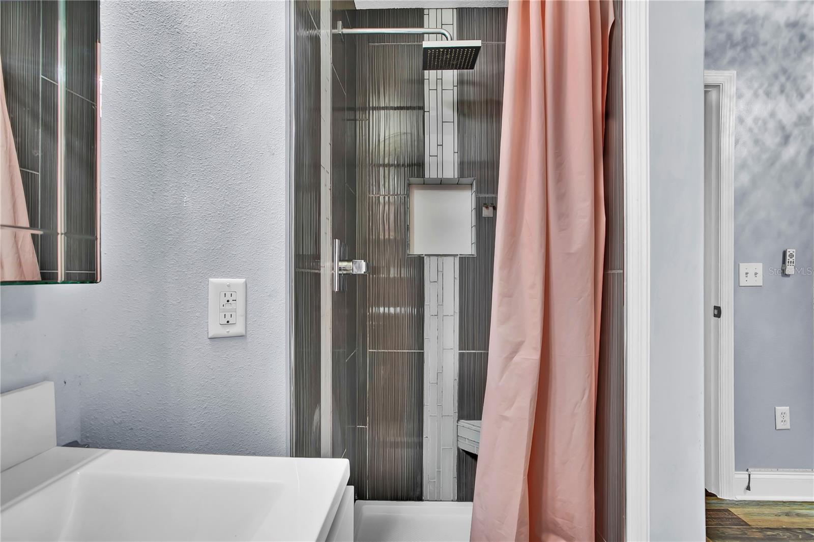 Image 53 of 64 For 10516 Juliano Drive