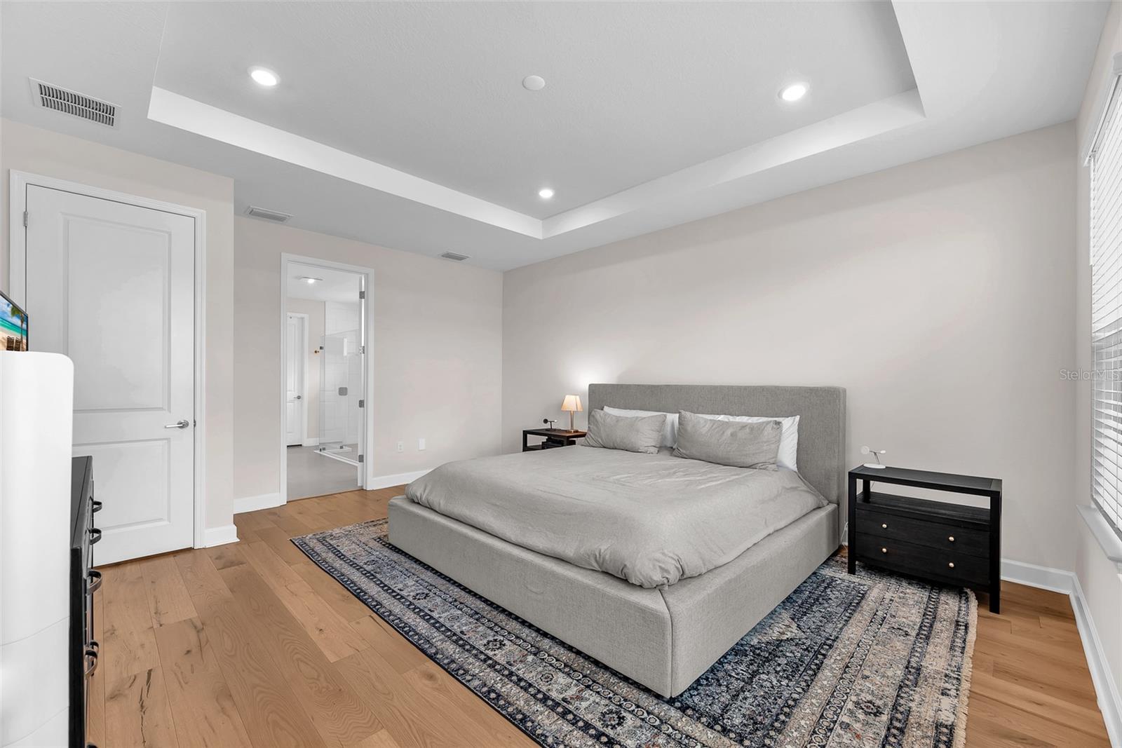 Image 18 of 40 For 33372 Landsman Loop